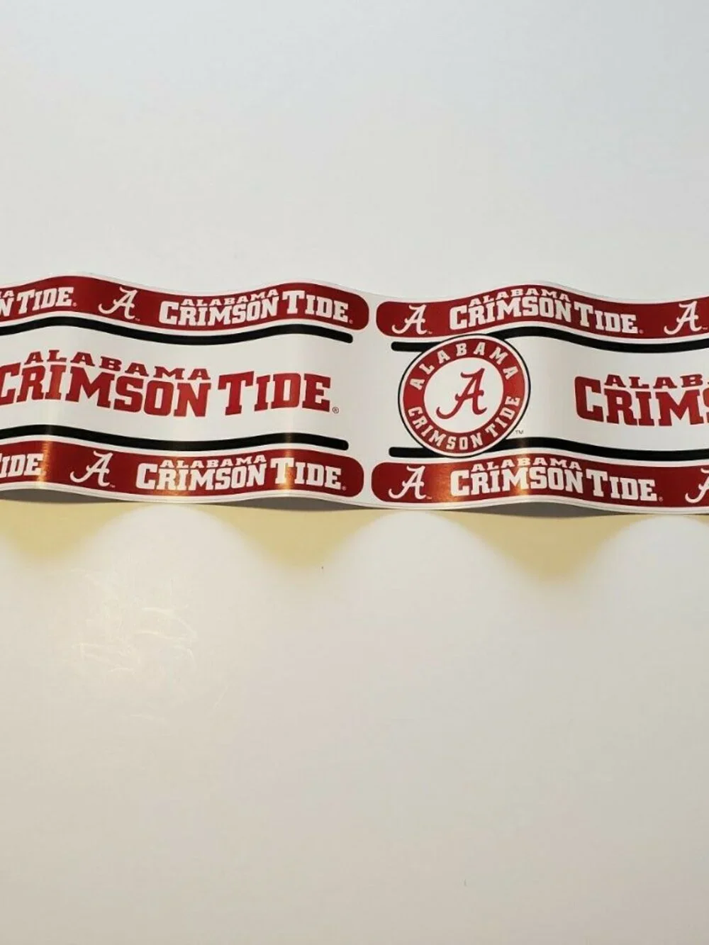 ALABAMA CRIMSON TIDE NCAA PEEL & STICK WALLPAPER BORDER. NEW